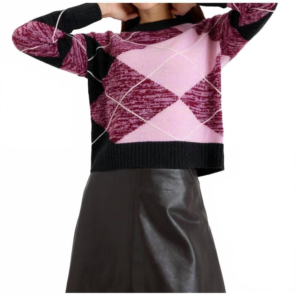 NEW BRODIE CASHMERE women's crew neck sweater in charcoal/dark pink argyle crew